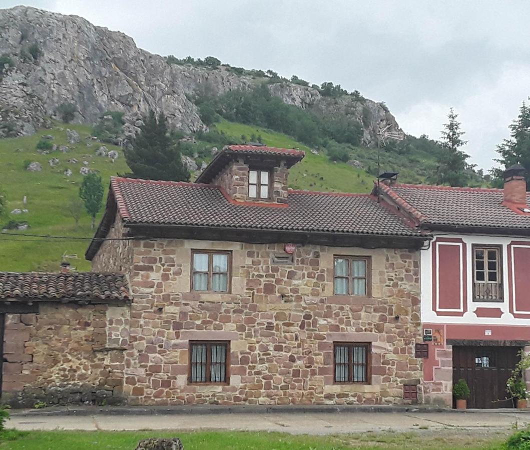 Casa Entrenidos Guest House Mudá Екстериор снимка