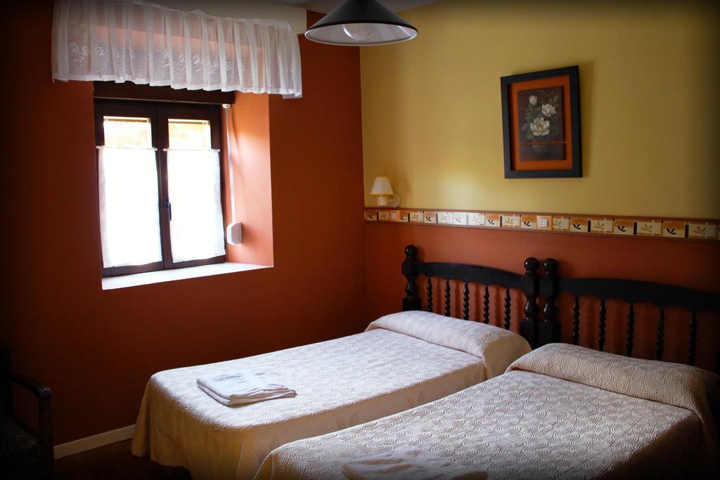 Casa Entrenidos Guest House Mudá Стая снимка
